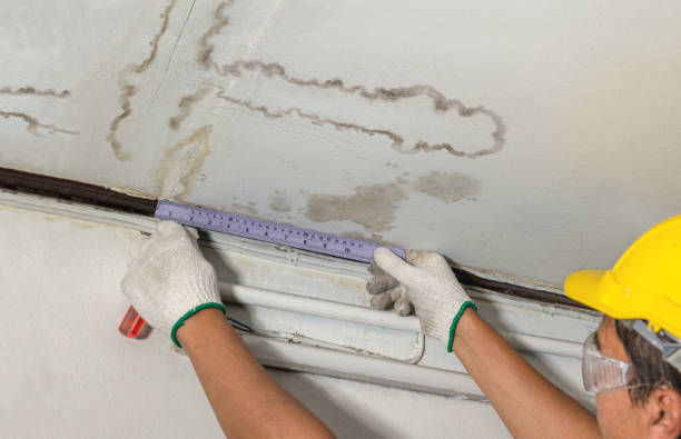 Reliable Flood Cleanup contractor in Manchester, MA by Water Damage Irwin
